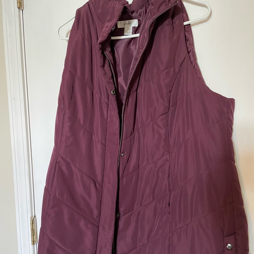 CJ Banks size 1X vest with pockets